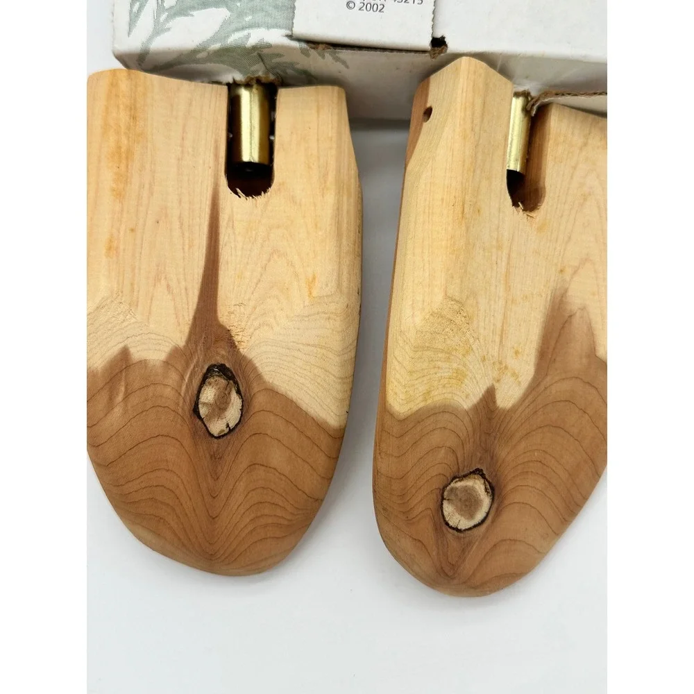 Cedar America Shoe Trees Men's Fresh Cut Aromatic Cedar Wood Brown XL 12-14